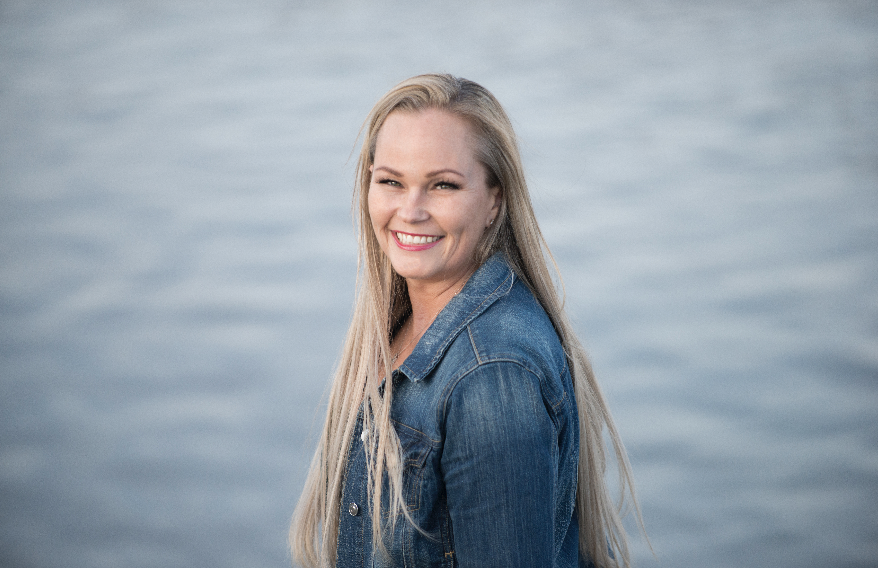 Dr. Judy (she/her) lives with her blended family of five on Treaty Six Territory, near the City of Saskatoon, SK.